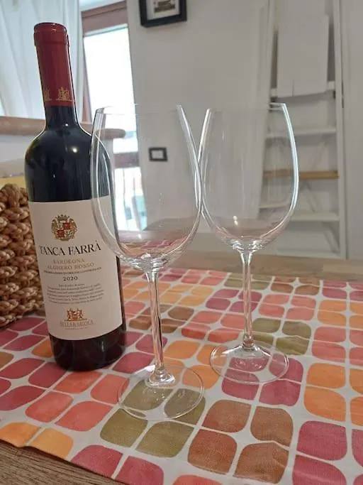 Apartment Piricocca Al Cuore Di Cagliari Italy